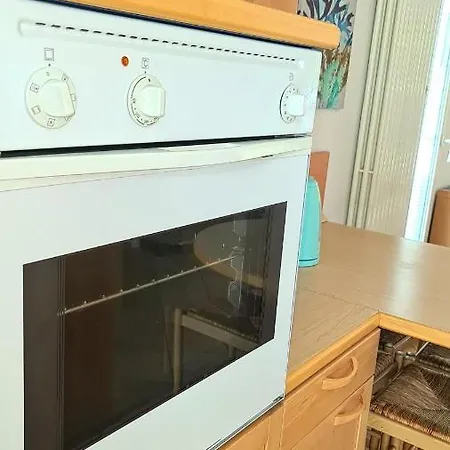 Seashell Apartment *