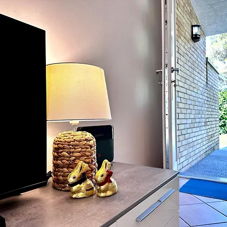 Apartment Seashell
